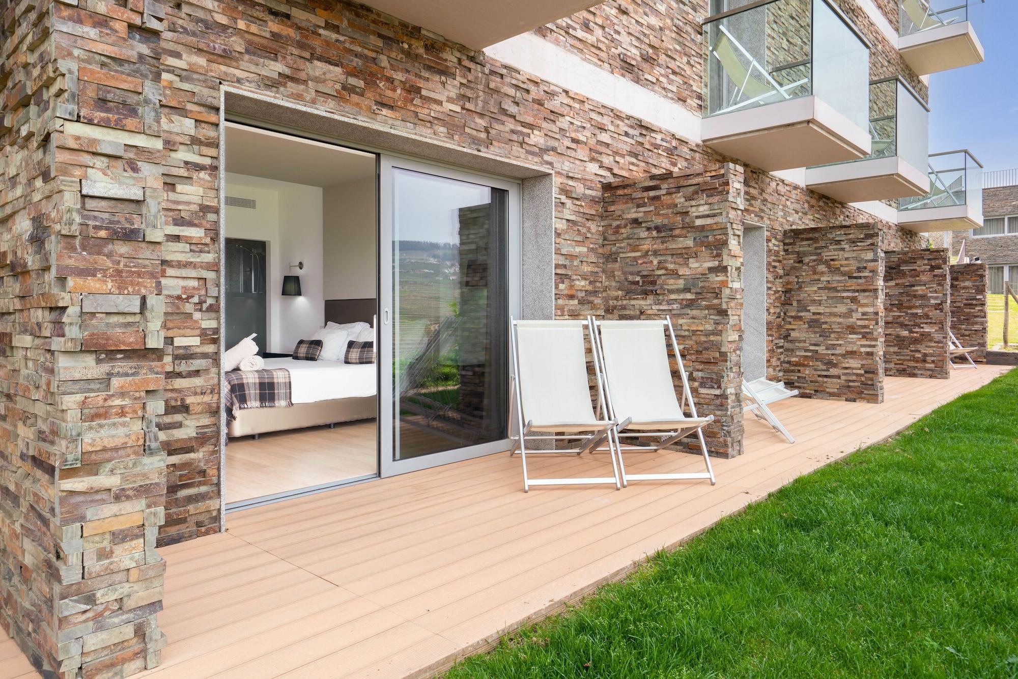 Delfim Douro Hotel