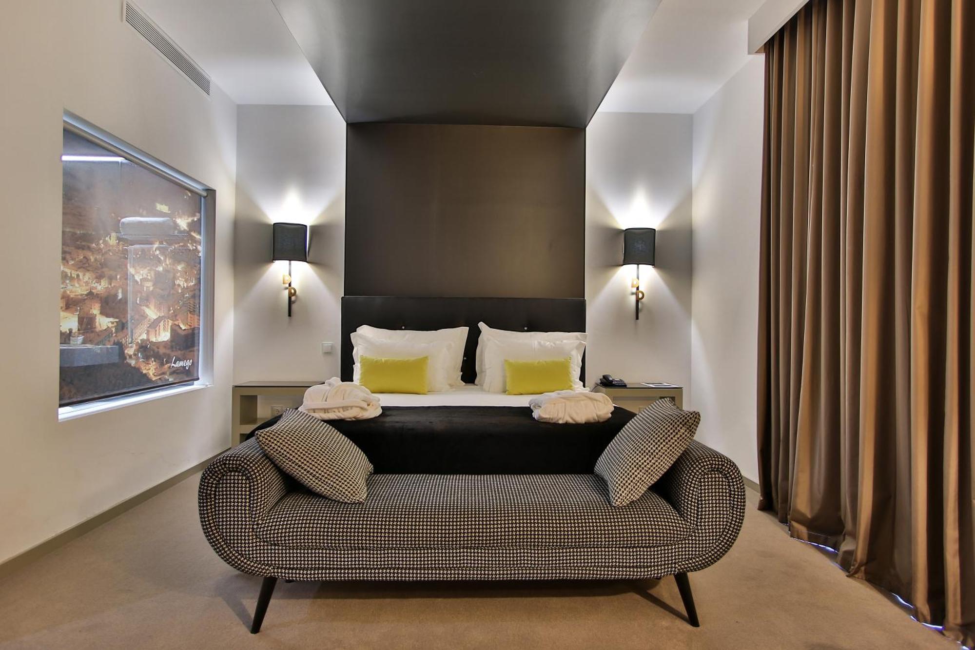 Hotel Delfim Douro 4*