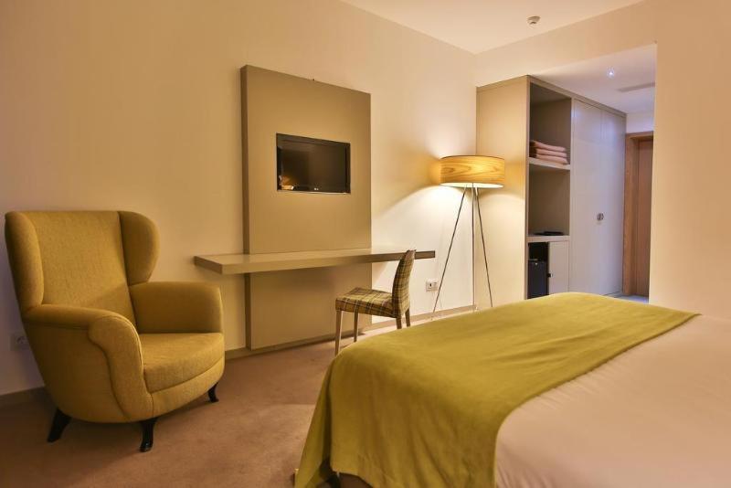 Delfim Douro Hotel 4*